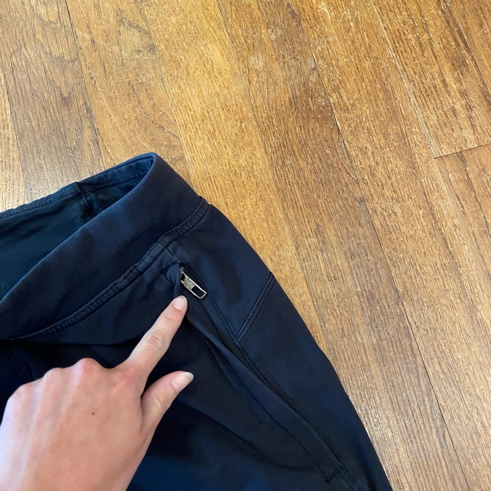 Lululemon Athletica Black Jogger Track Pants - Picture 5 of 6